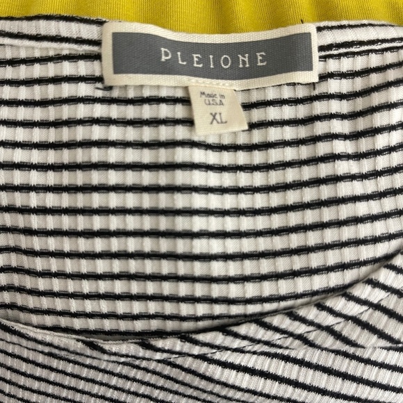 Stripe‎ tunic blouse - Picture 6 of 7